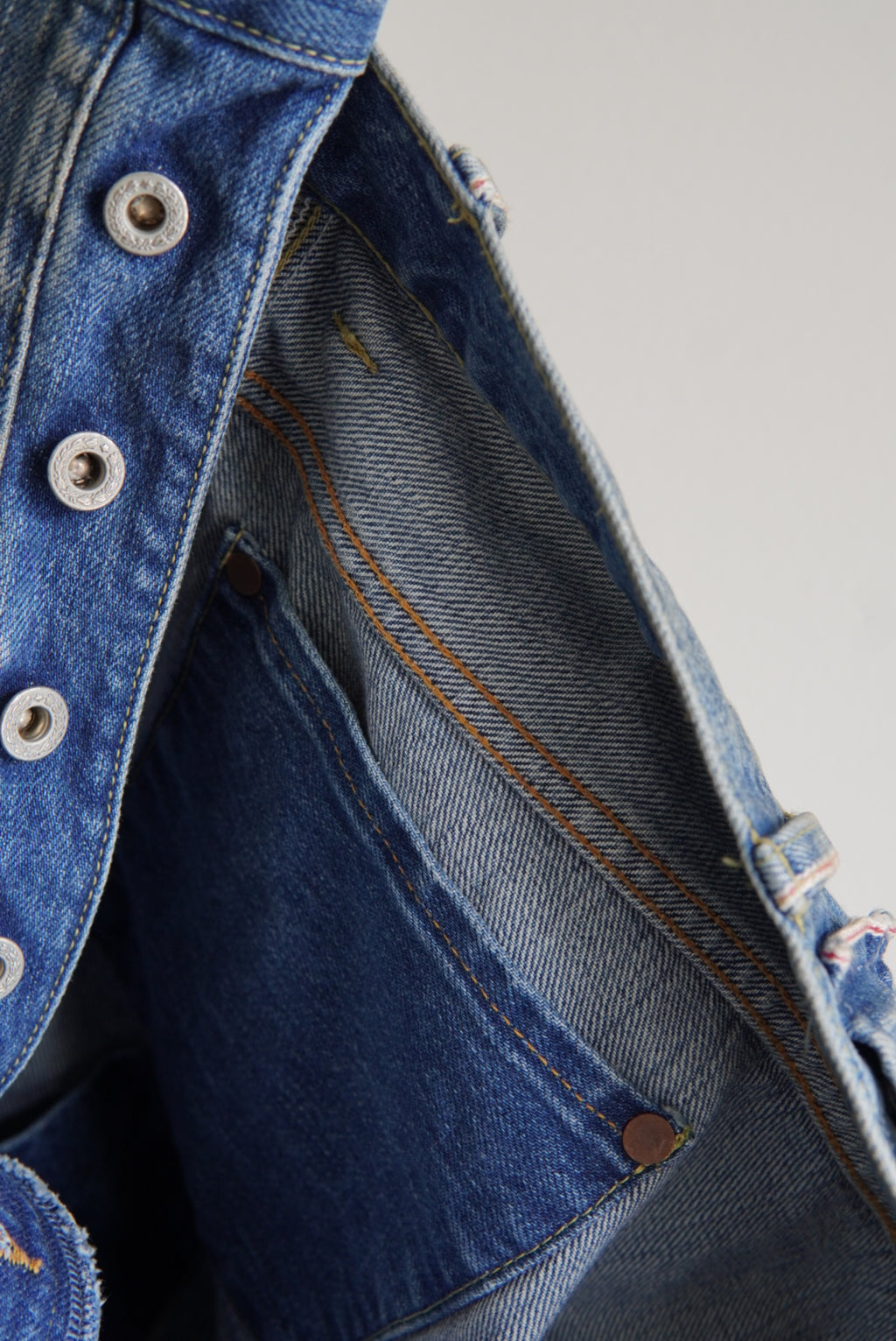 CCGA01UNI-B SELVEDGE DENIM (USED FINISH)
