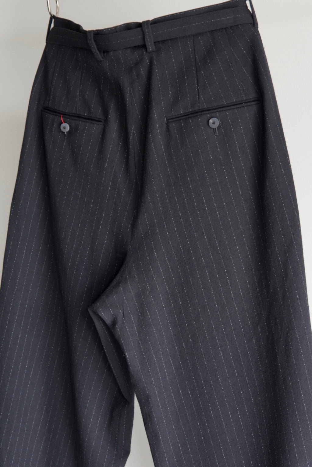 【m’s braque】BELTED BAGGY PANTS