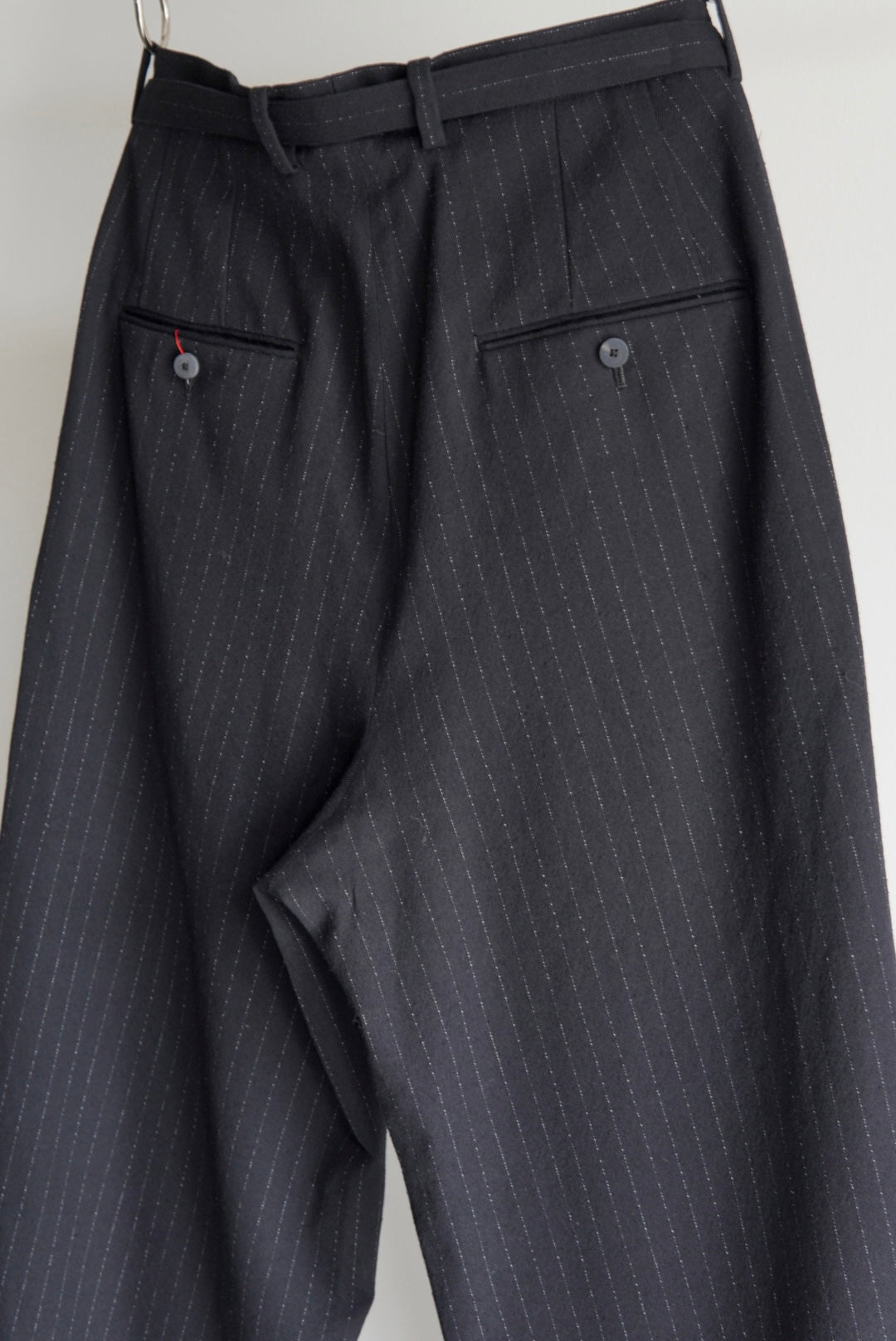 【m’s braque】BELTED BAGGY PANTS