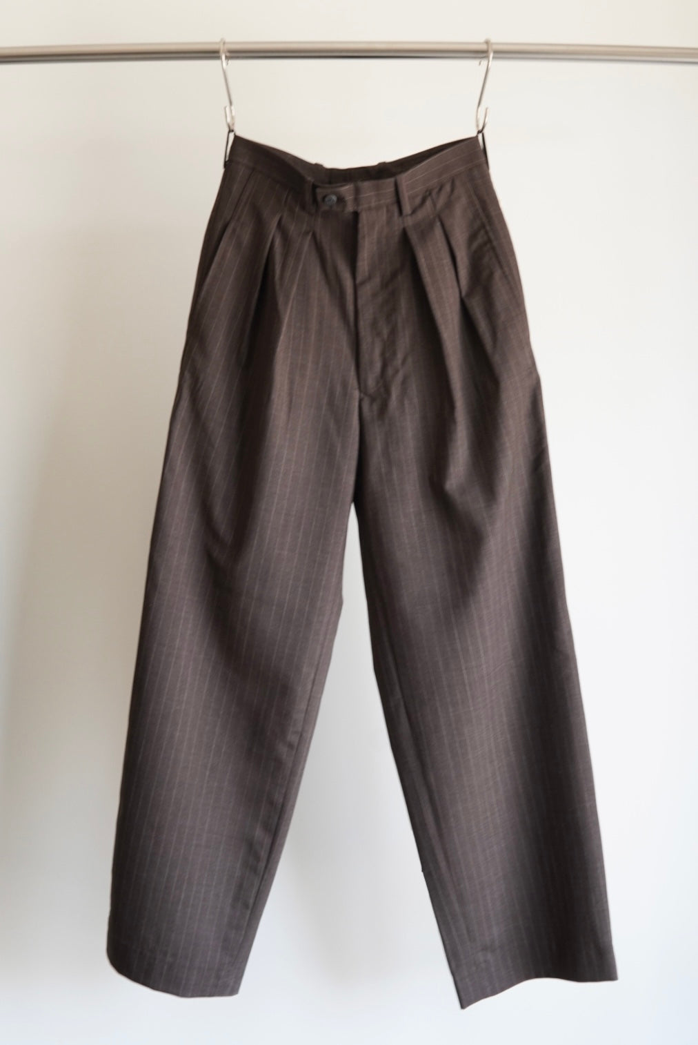 【m’s braque】TUCKED BAGGY PANTS