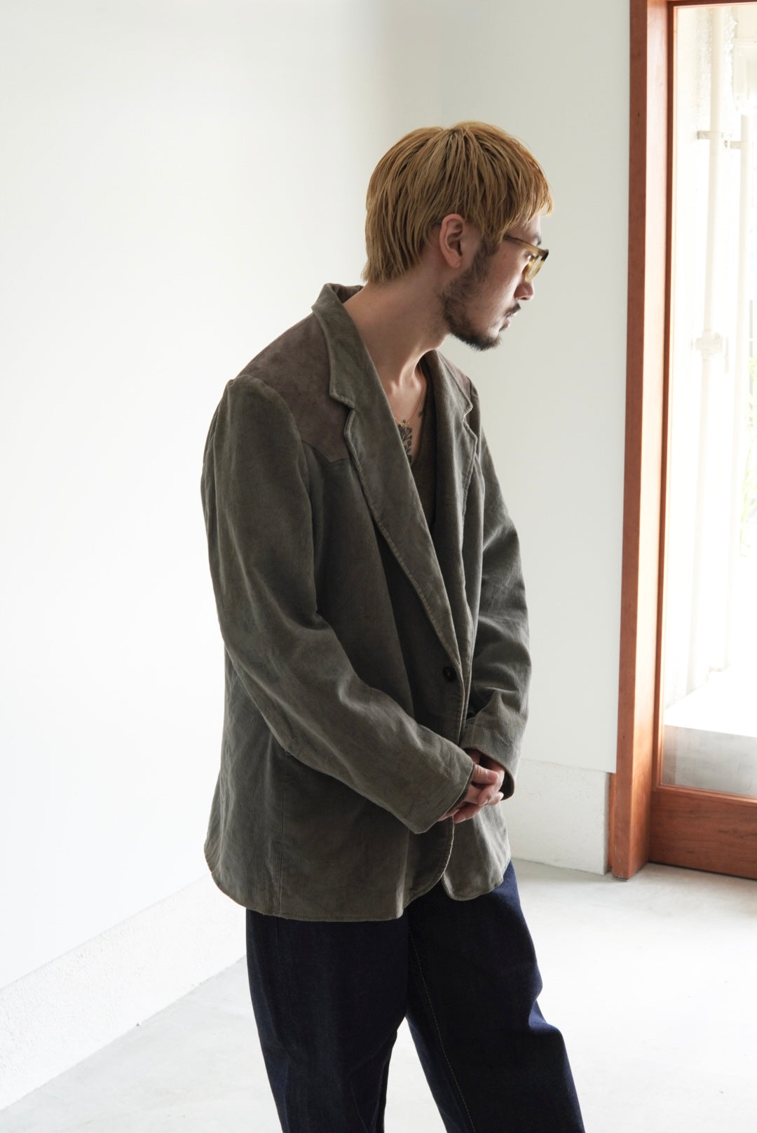 Faded Corduroy Leather-Yoke Western Jacket