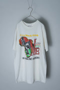 It’s a black thing tee