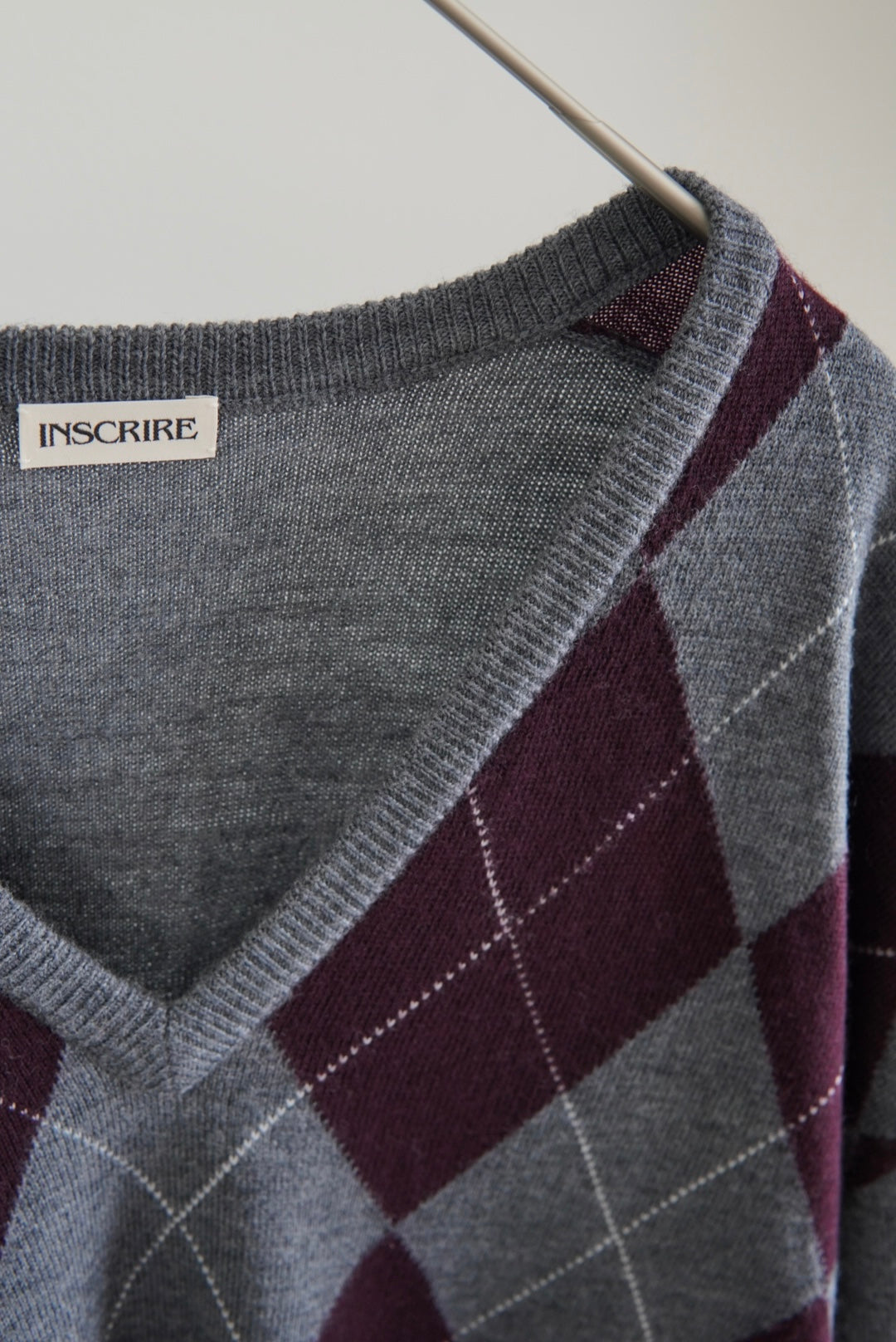 【INSCRIRE】Argyle V-Neck Sweater