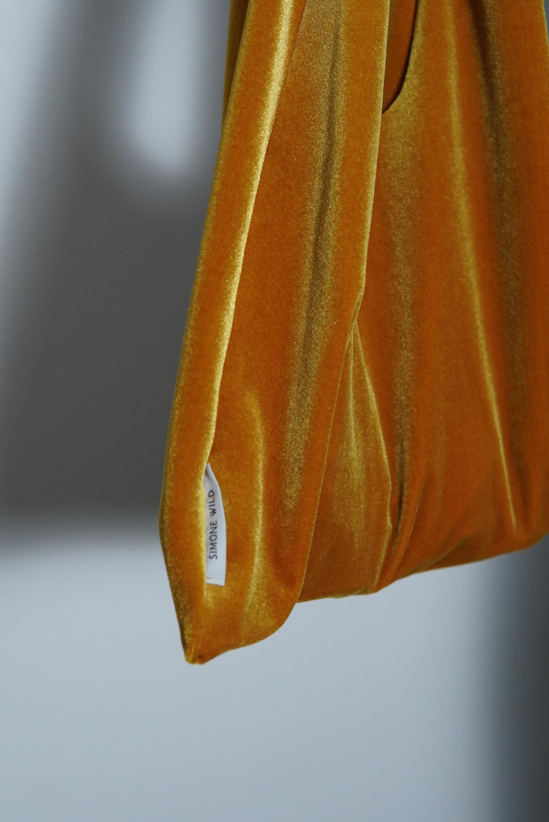 【SIMONE WILD】VELVET POUCH