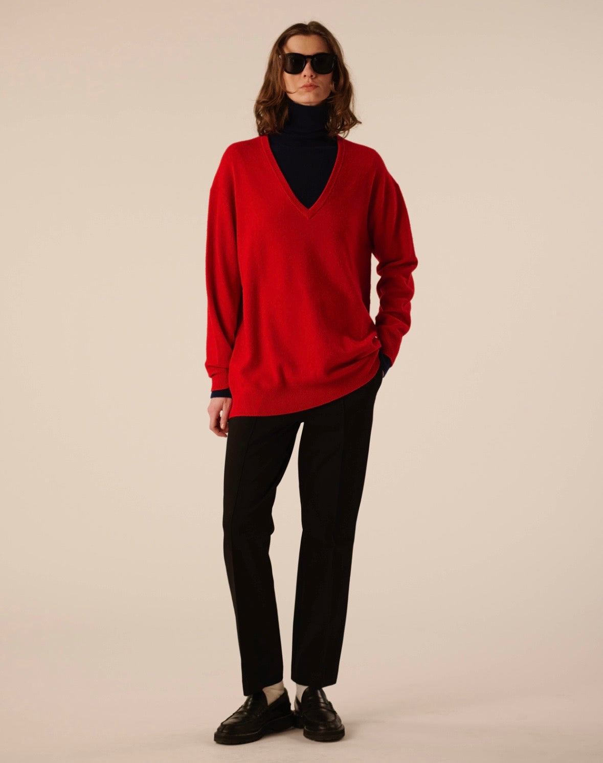 【INSCRIRE】Cashmere V-Neck Sweater