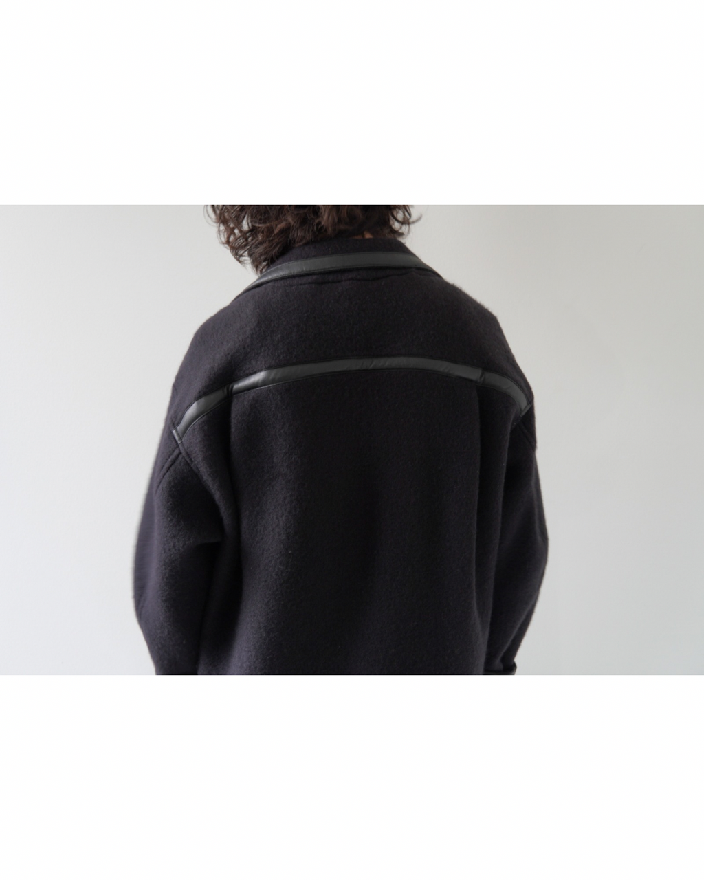 【m’s braque】FAUX LEATHER TRIM OVERSIZE PULLOVER