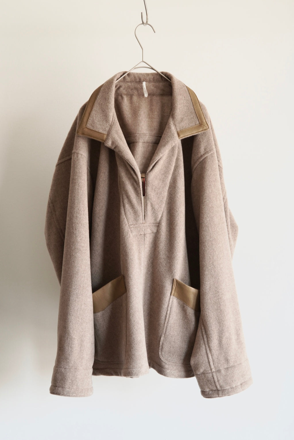 【m’s braque】FAUX LEATHER TRIM OVERSIZE PULLOVER