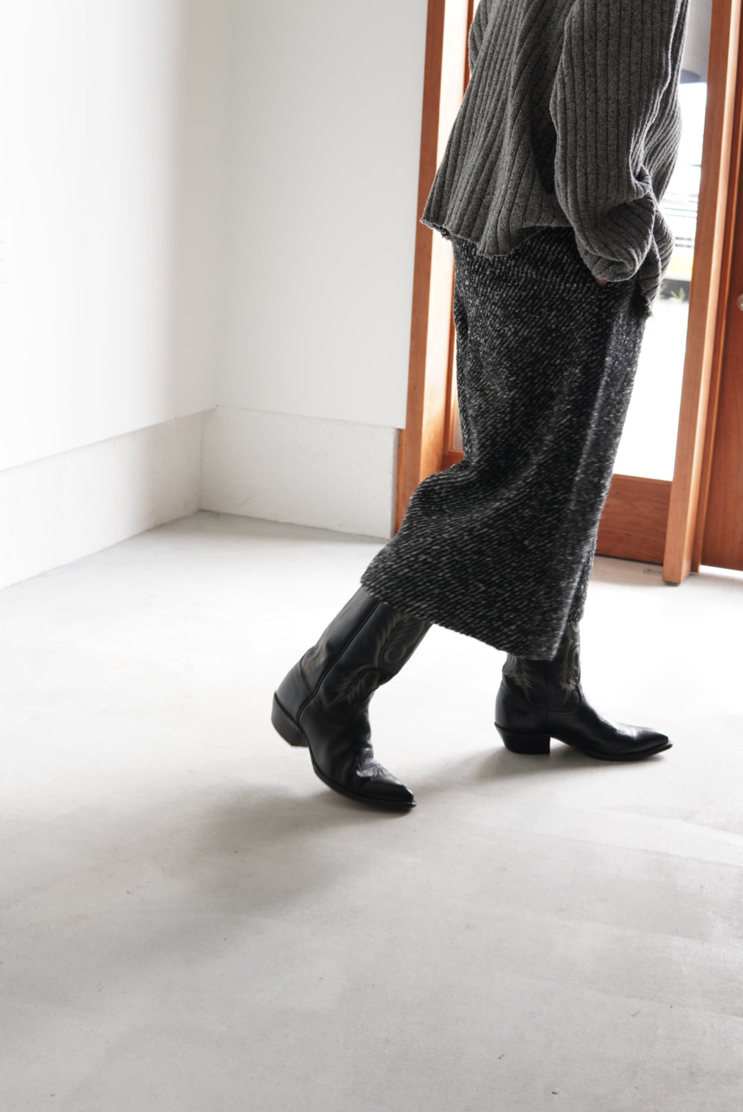 【m’s braque】CROPPED BAGGY PANTS TWEED