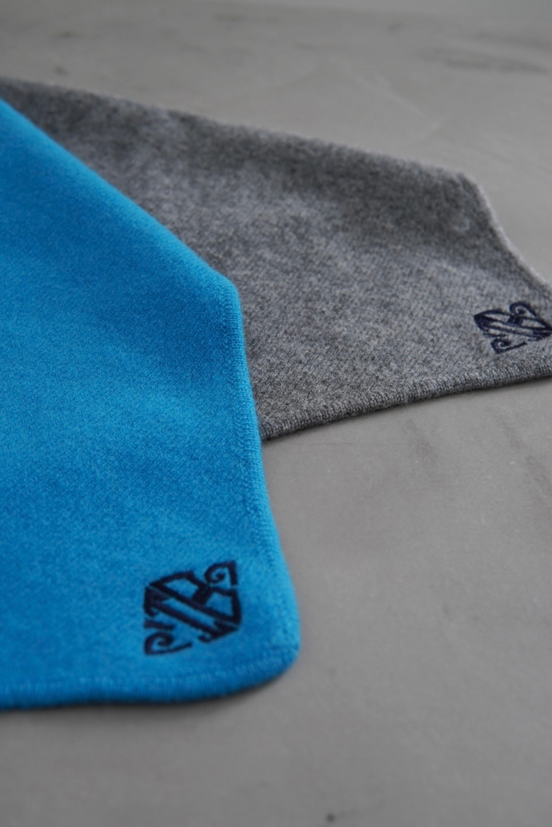 【INSCRIRE】Cashmere Scarf