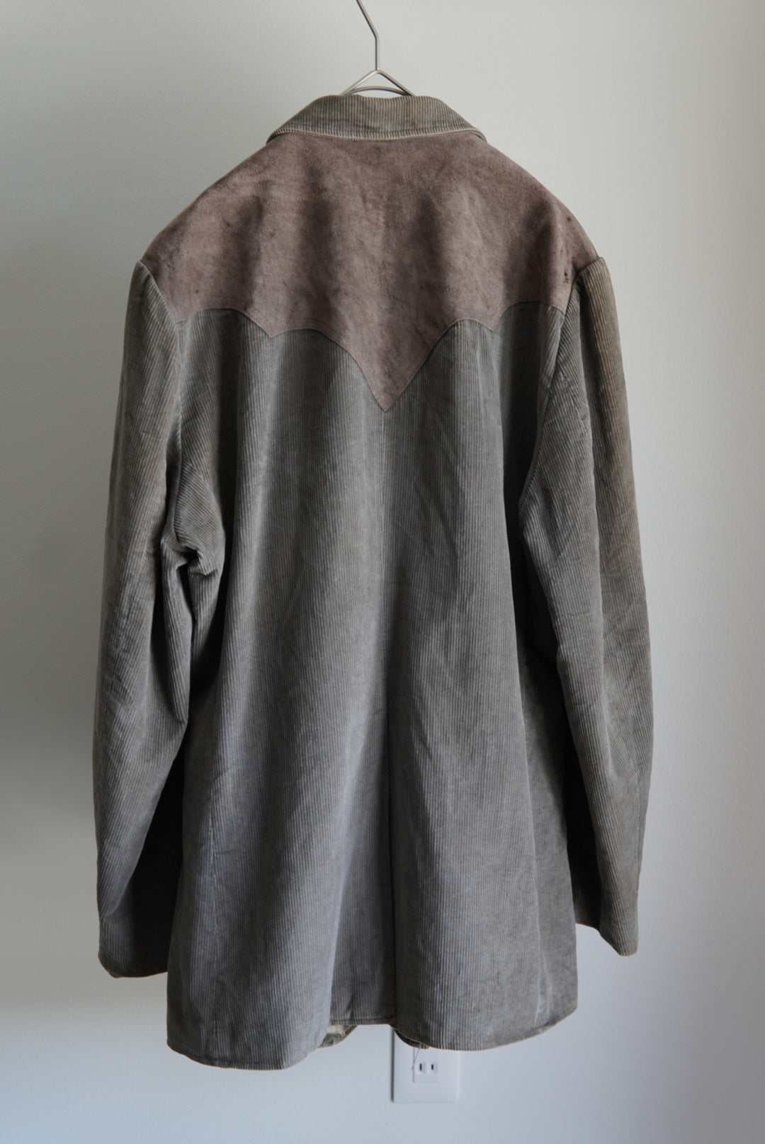 Faded Corduroy Leather-Yoke Western Jacket