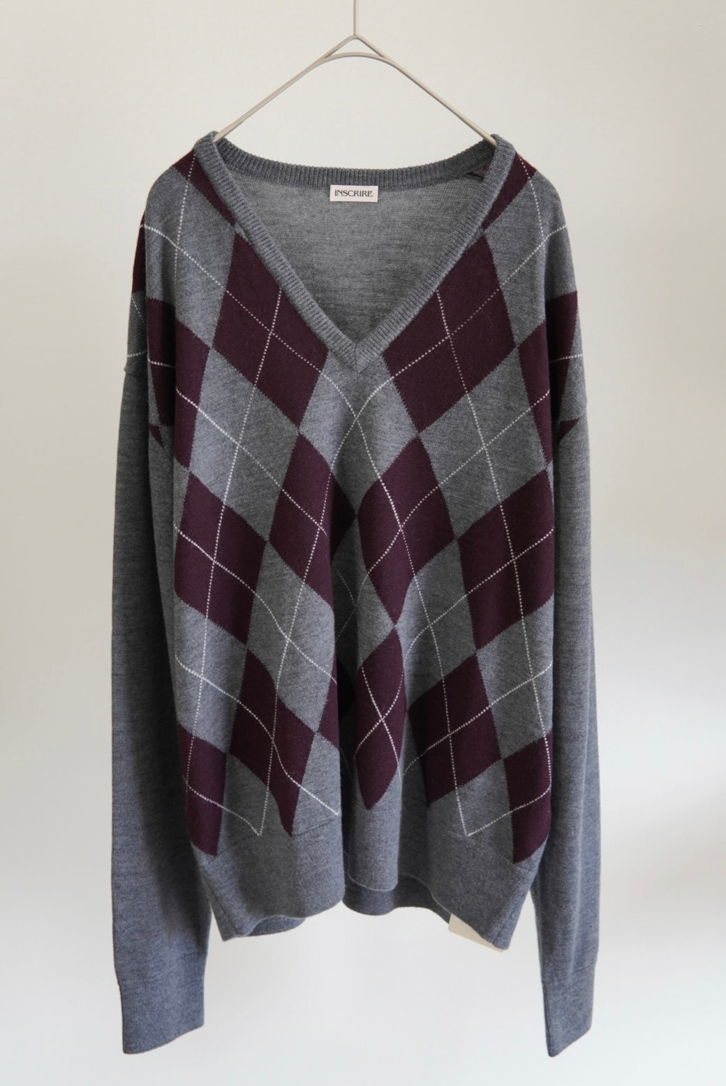 【INSCRIRE】Argyle V-Neck Sweater