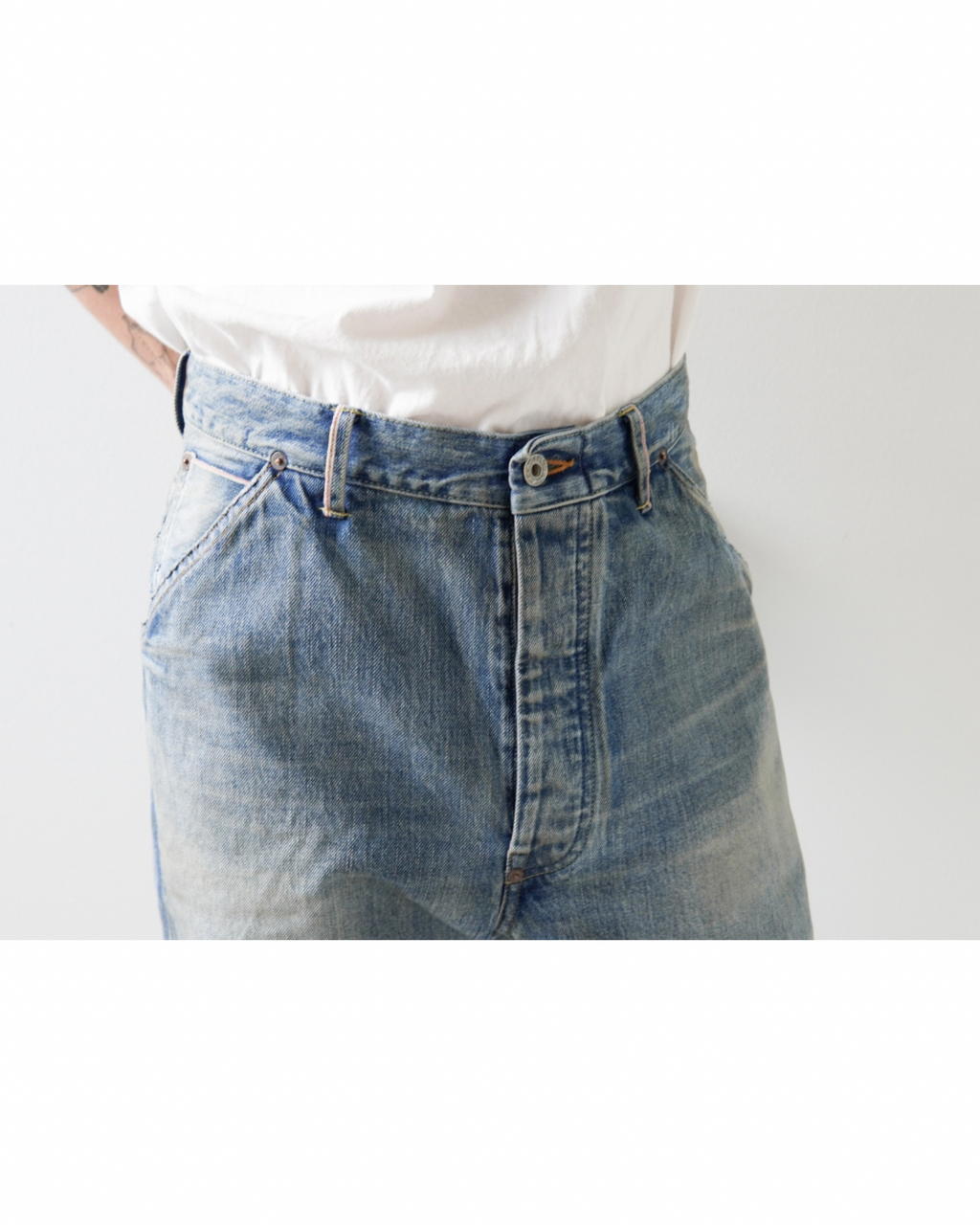 【CLASS】CCGA01UNI B