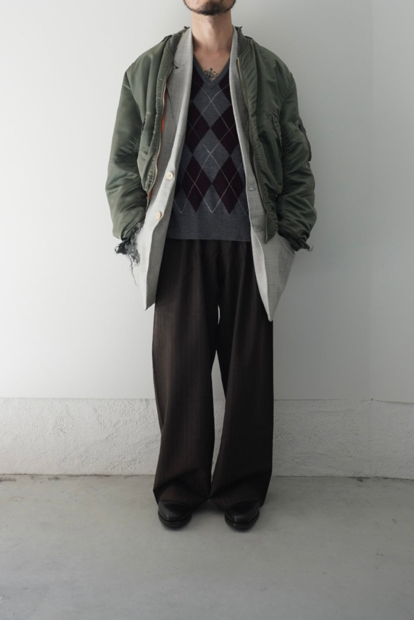 【INSCRIRE】Argyle V-Neck Sweater