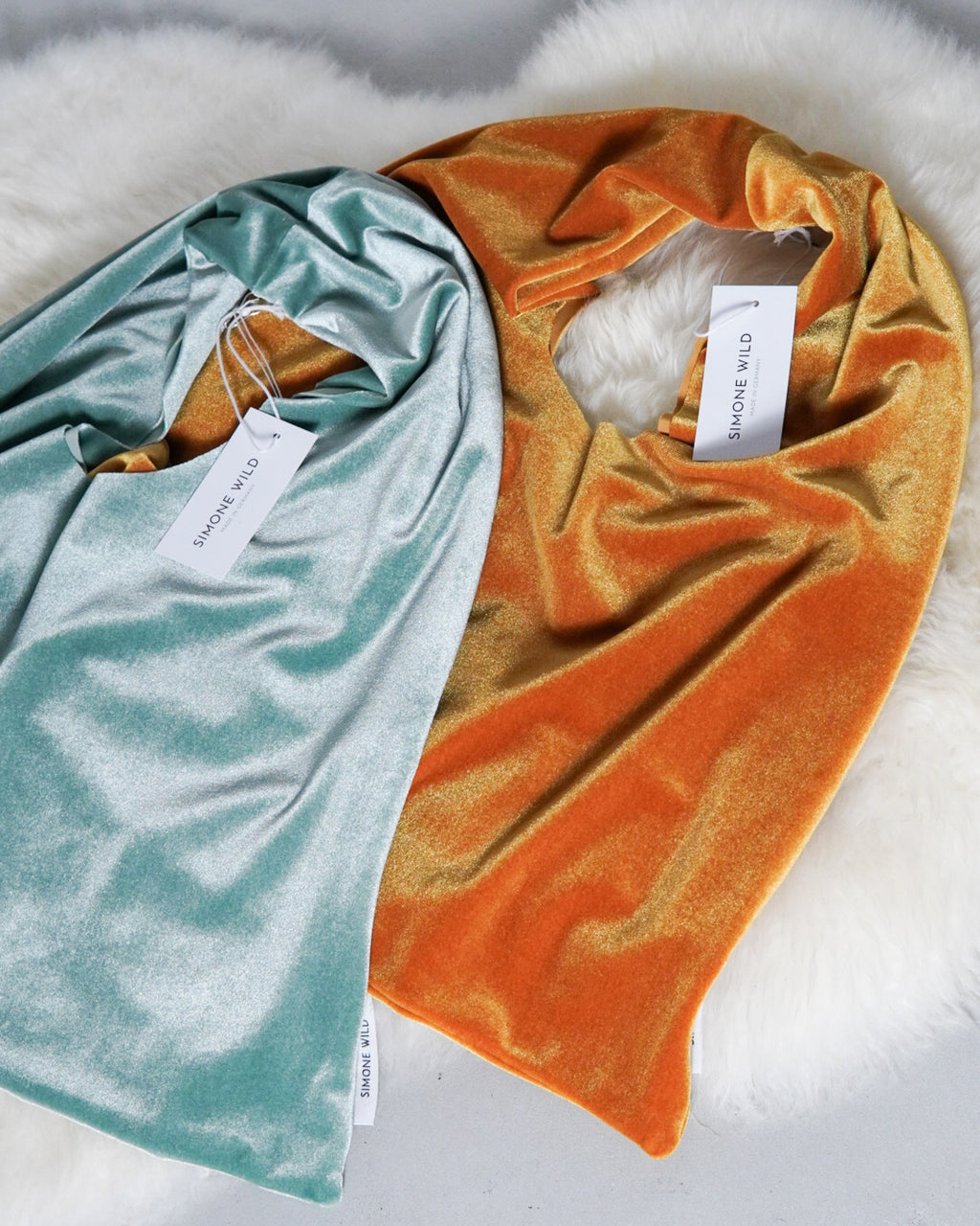 【SIMONE WILD】VELVET POUCH